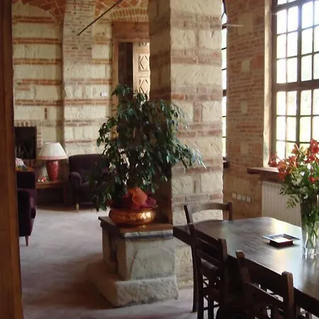 Bed & Breakfast Castello Di 3*