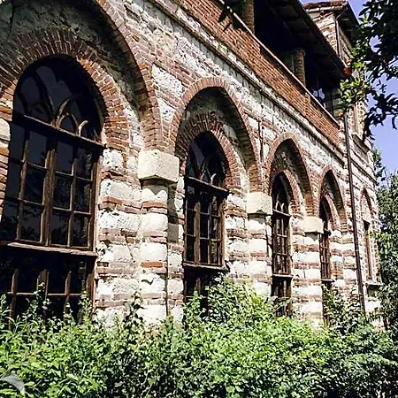 Castello Di לינה וארוחת בוקר