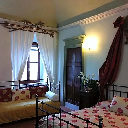 לינה וארוחת בוקר Castello Di