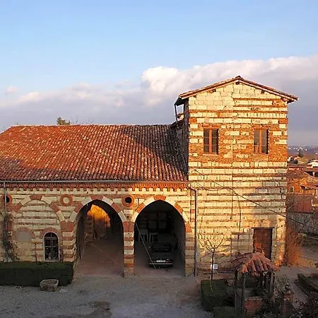 Castello Di 3*