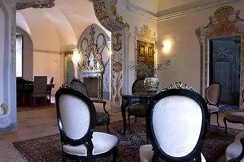 Bed & Breakfast Castello Di Frassinello