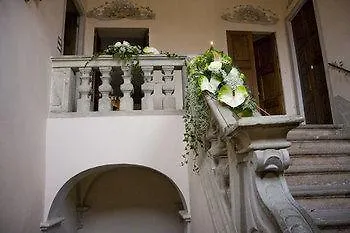 Castello Di Panzió 3*