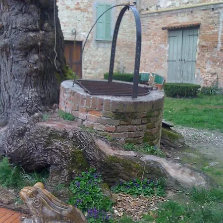 Castello Di Nocleg ze śniadaniem Frassinello