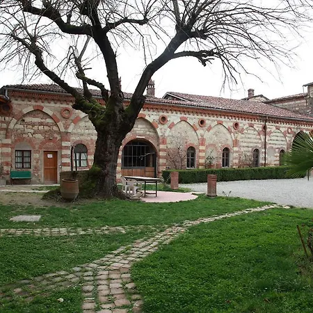 Castello Di Bed & Breakfast Frassinello