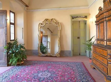 Castello Di Nocleg ze śniadaniem