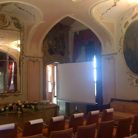 Castello Di 3*