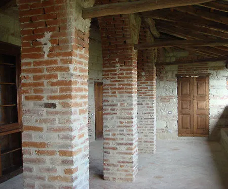 Castello Di Panzió Frassinello