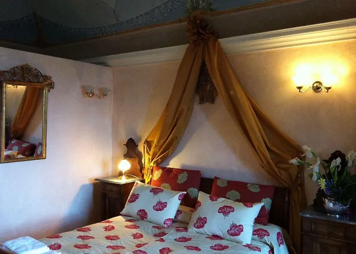 Castello Di فندق مبيت وإفطار 3*