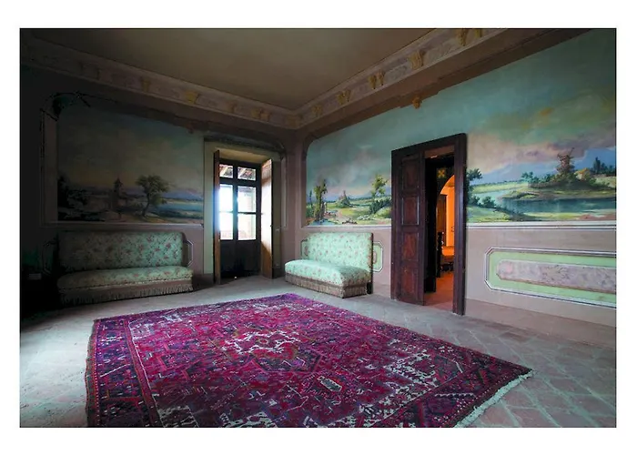 Castello Di فندق مبيت وإفطار