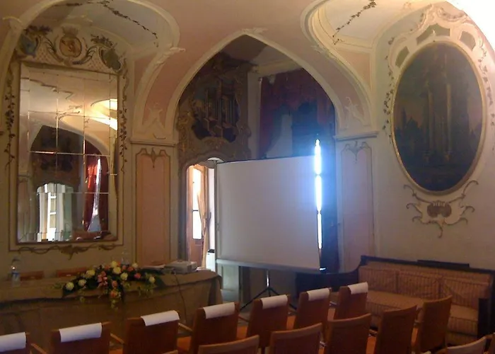Castello Di 3*